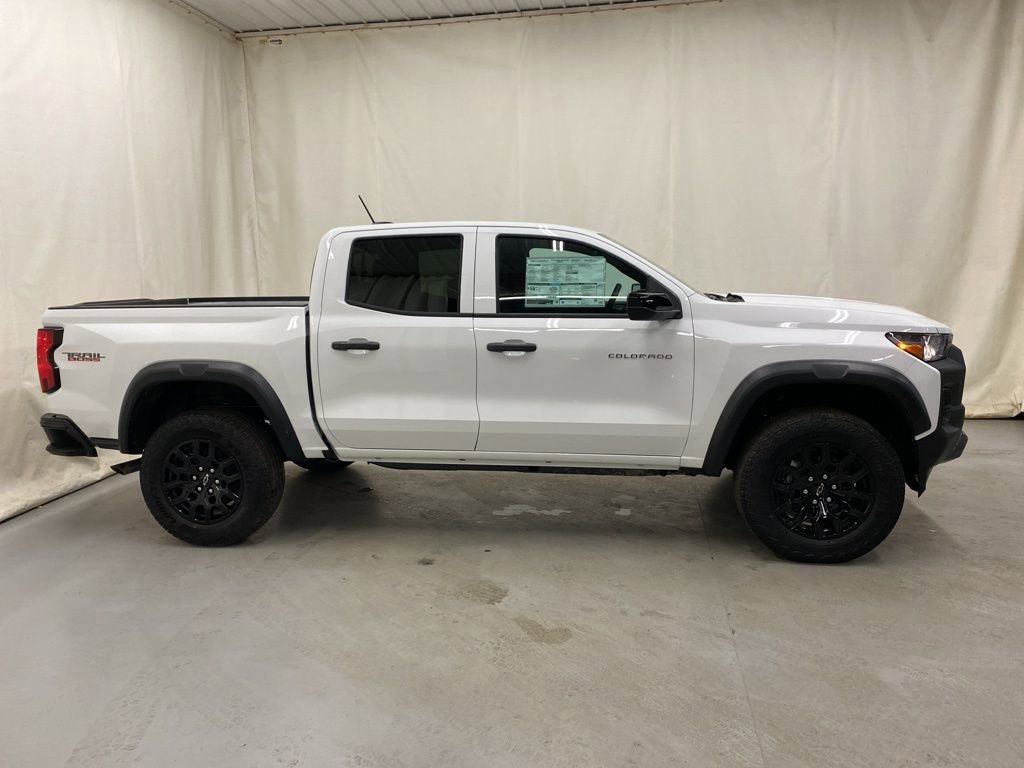 New 2026 Chevrolet Colorado Trail Boss AWD/4WD image 9