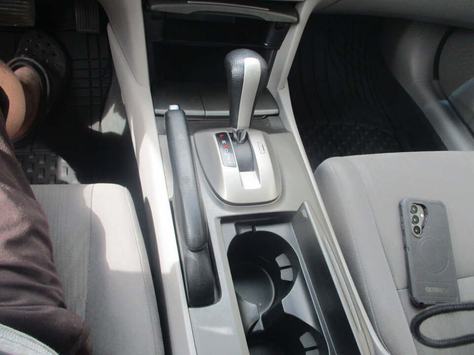 Used 2012 Honda Accord LX image 31