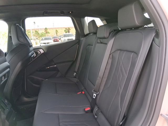 New 2026 BMW X3 xDrive30 w/ Premium Package AWD/4WD image 15