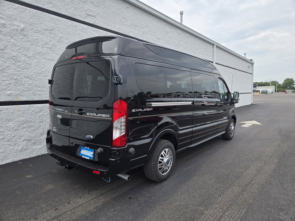 New 2025 Ford Transit 150 Low Roof AWD image 3