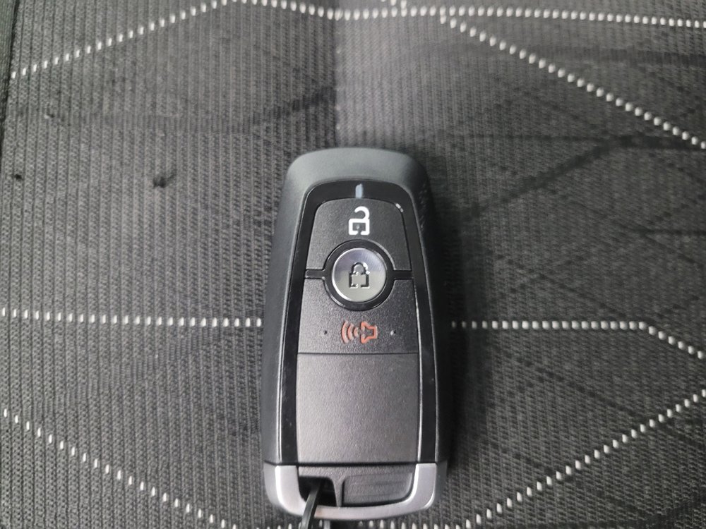 Used 2020 Ford EcoSport SE image 32