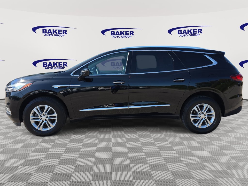 Used 2018 Buick Enclave Essence w/ Trailering Package FWD image 9