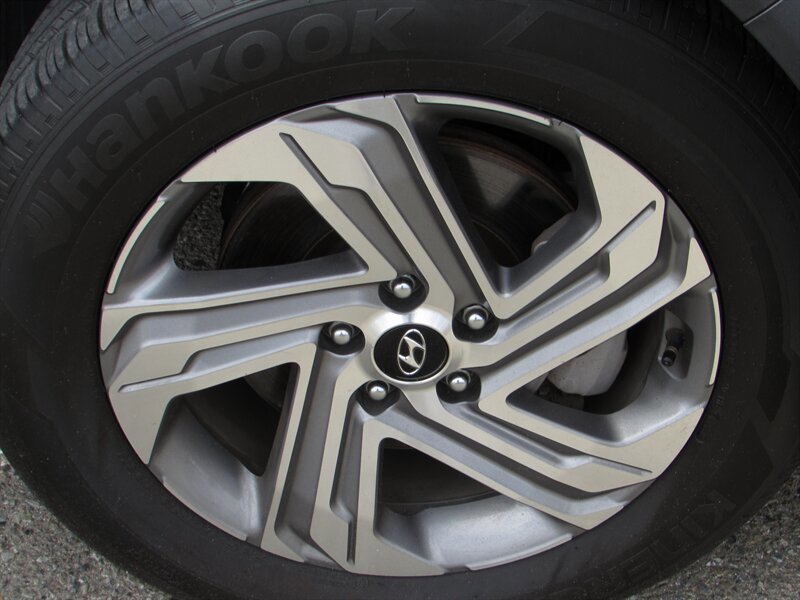Used 2023 Hyundai Santa Fe SEL AWD/4WD image 35