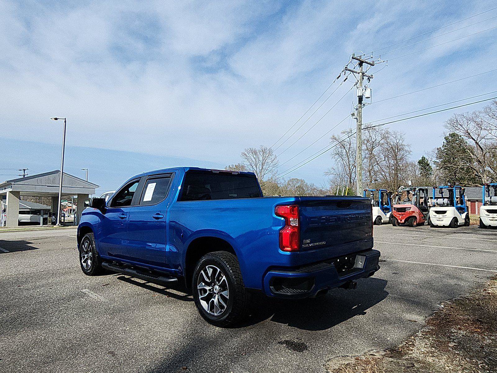 Used 2022 Chevrolet Silverado 1500 RST image 3