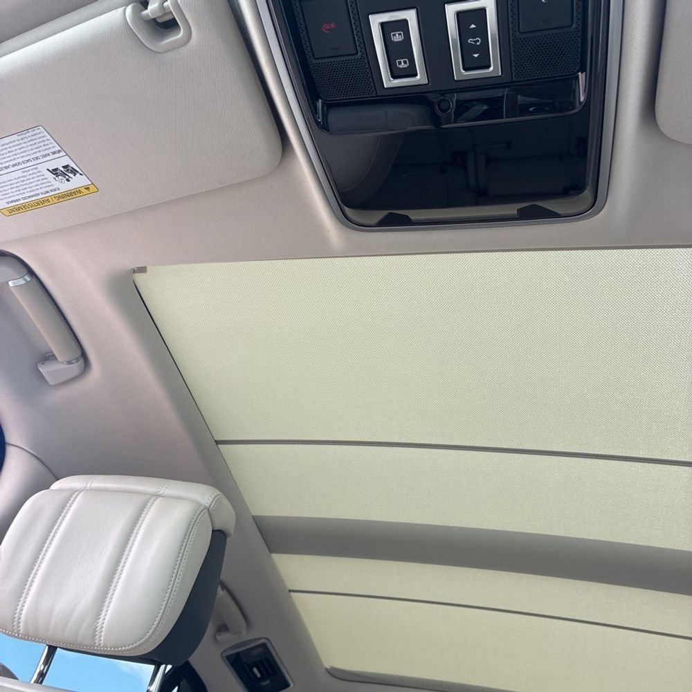 Used 2019 Land Rover Range Rover Supercharged image 13