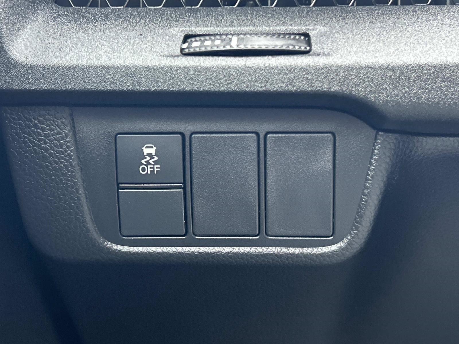 Used 2025 Honda CR-V LX image 29