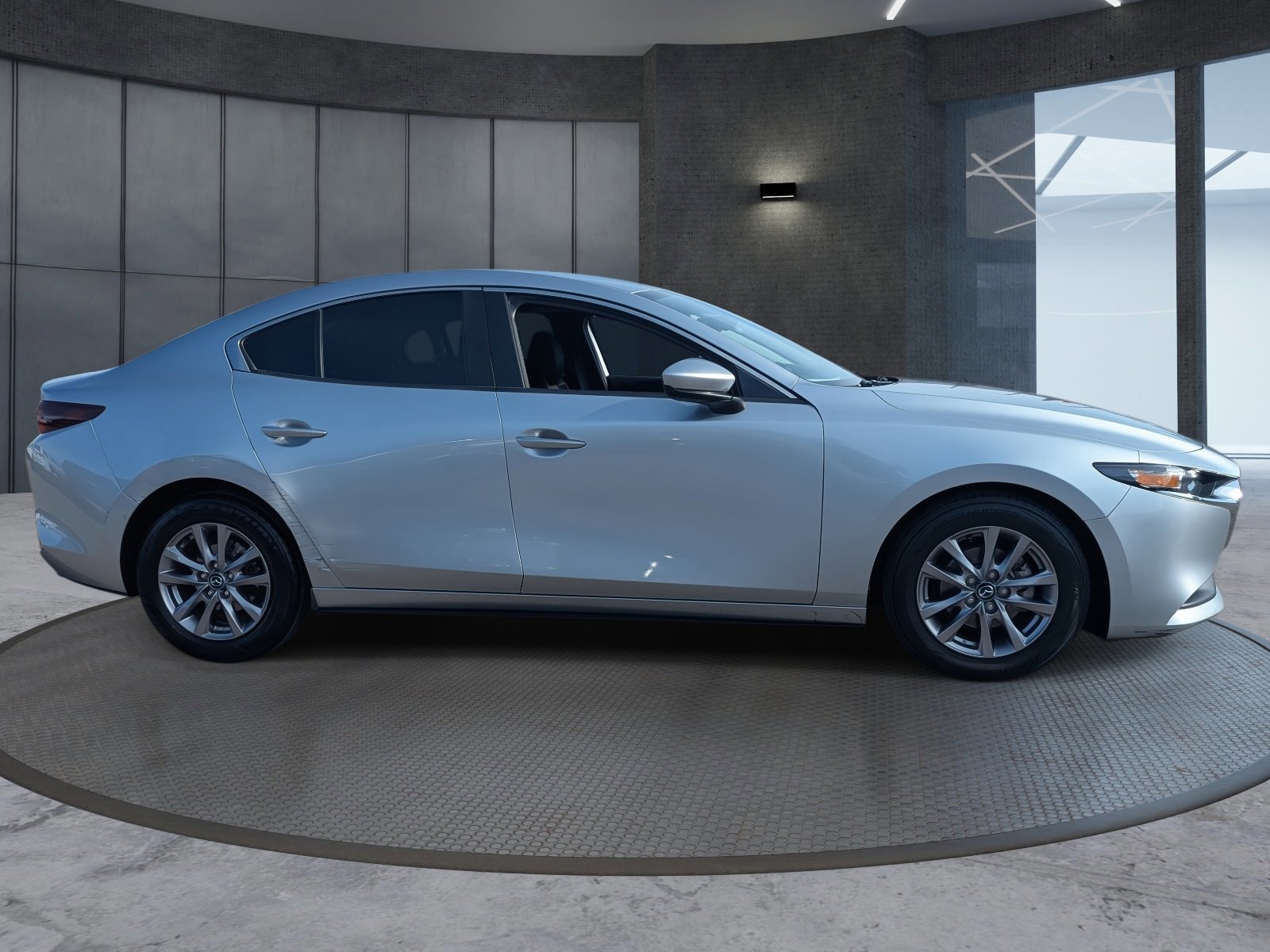 Used 2020 MAZDA MAZDA3 Sedan image 6