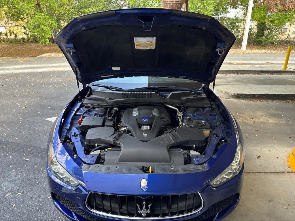 Used 2016 Maserati Ghibli S image 11