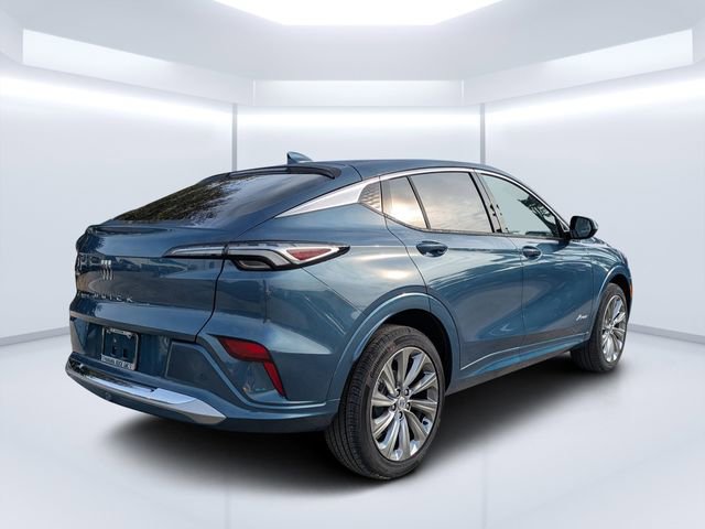 New 2026 Buick Envista Avenir image 3