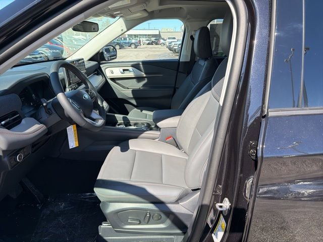 New 2026 Ford Explorer Active w/ Active Comfort Package image 13