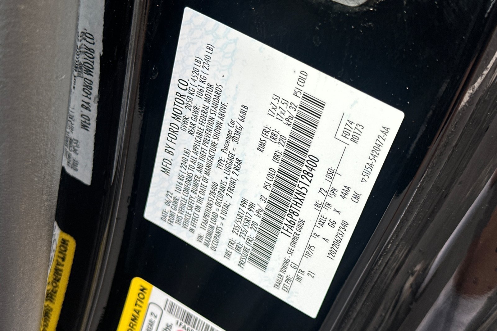 Used 2022 Ford Mustang Coupe RWD image 26