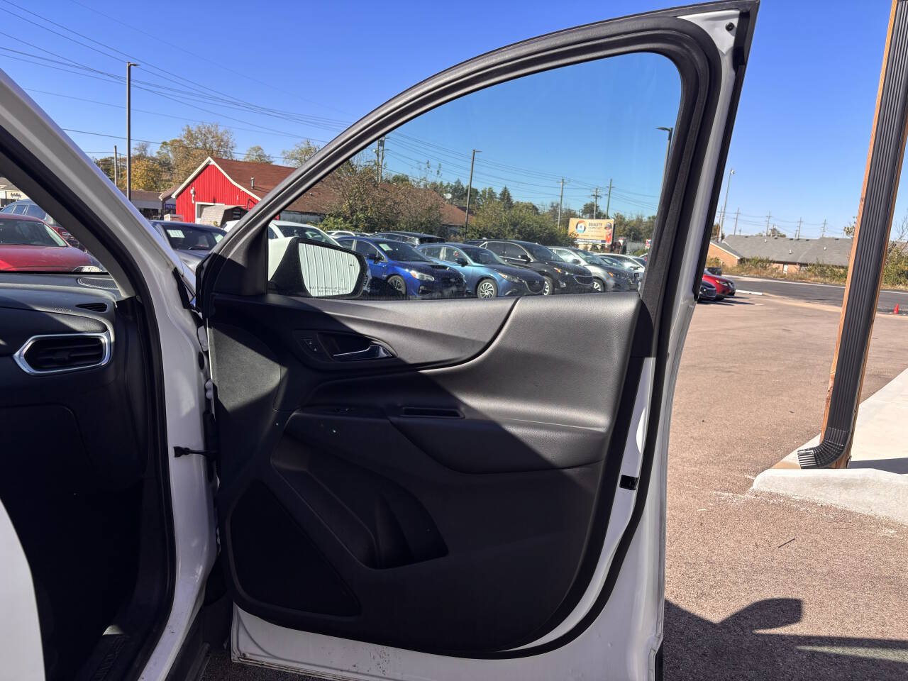 Used 2020 Chevrolet Equinox LT w/ Driver Convenience Package FWD image 21