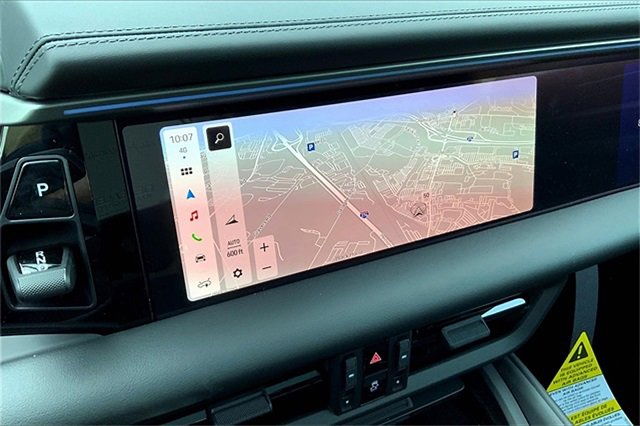 Used 2025 Porsche Macan Electric image 34