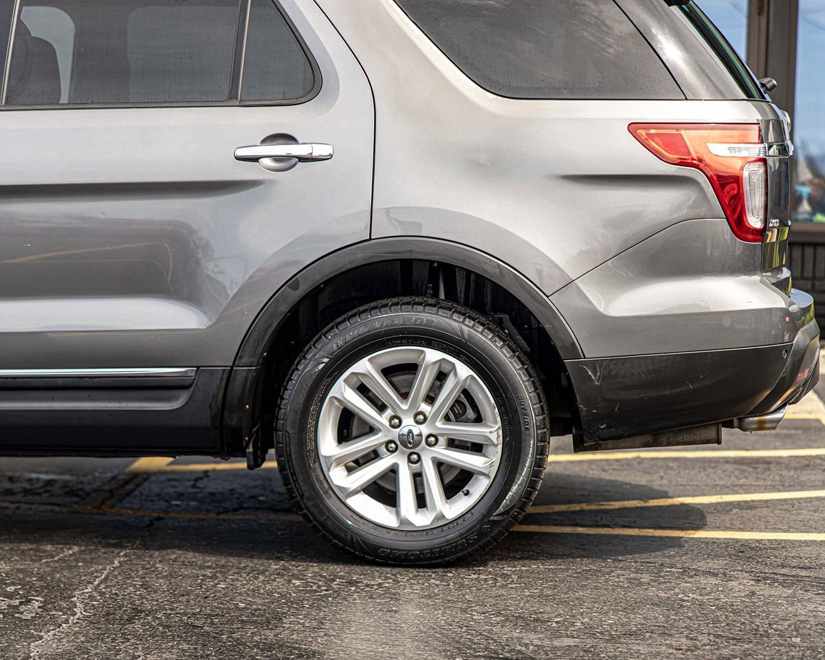 Used 2011 Ford Explorer XLT w/ 202A Rapid Spec Order Code image 7
