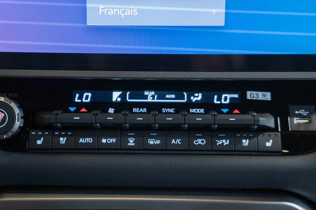 New 2026 Toyota Sequoia Platinum image 28