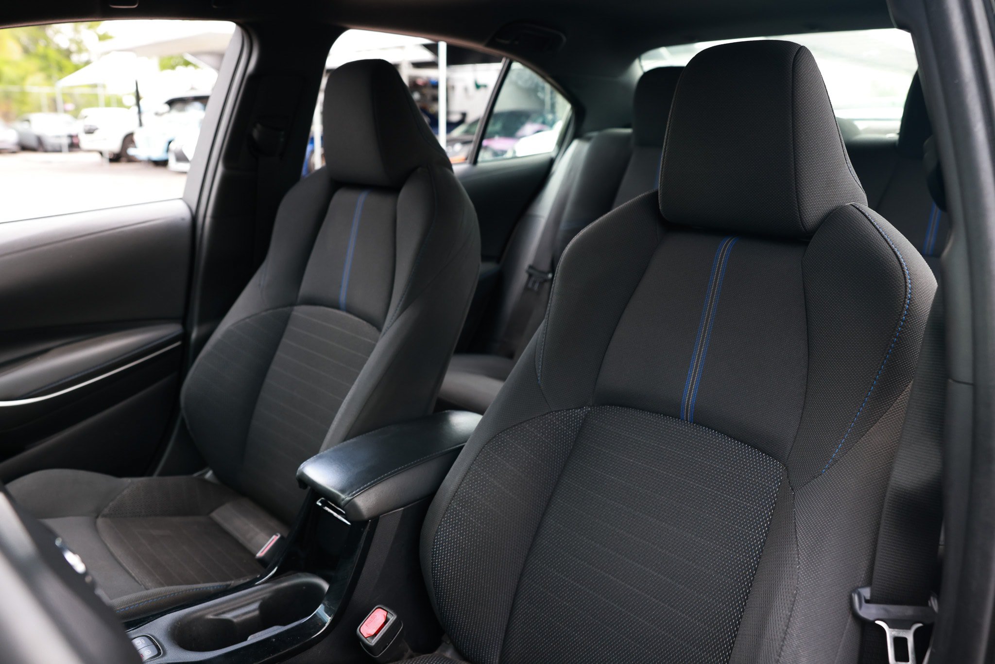 Used 2022 Toyota Corolla SE FWD image 10