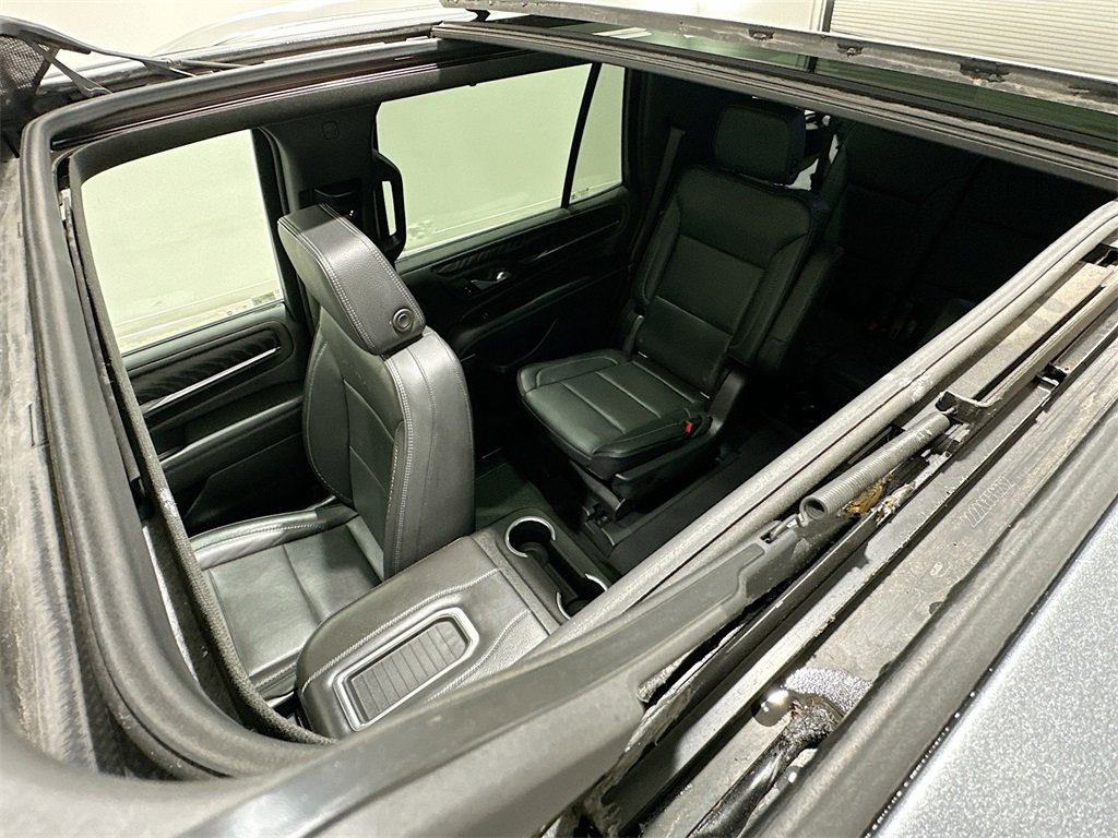 Used 2022 GMC Yukon Denali image 22