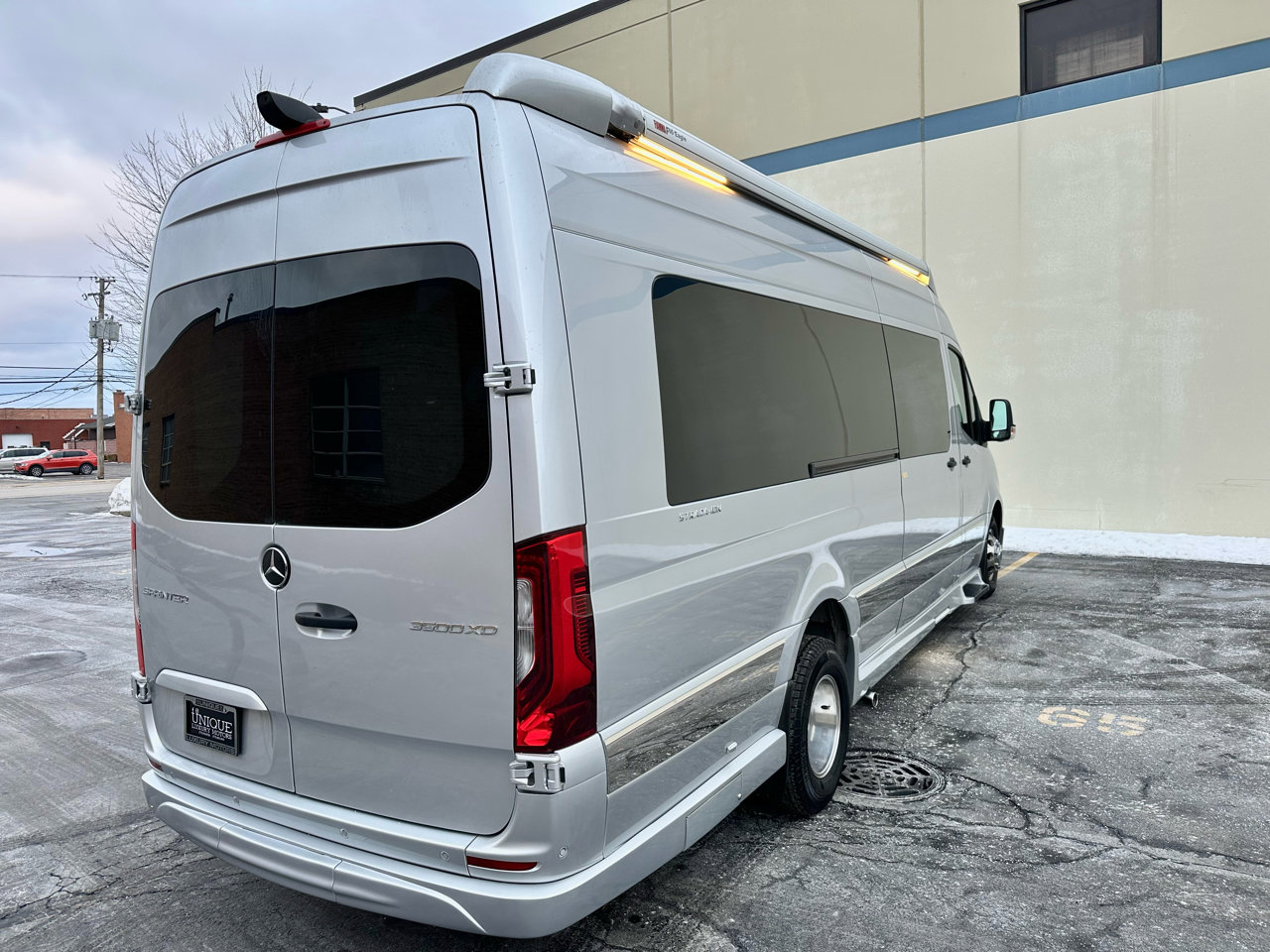 Used 2024 Mercedes-Benz Sprinter 3500 image 17