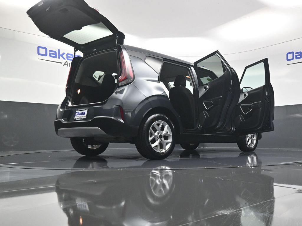 Certified 2024 Kia Soul LX w/ Option Group 015 image 56