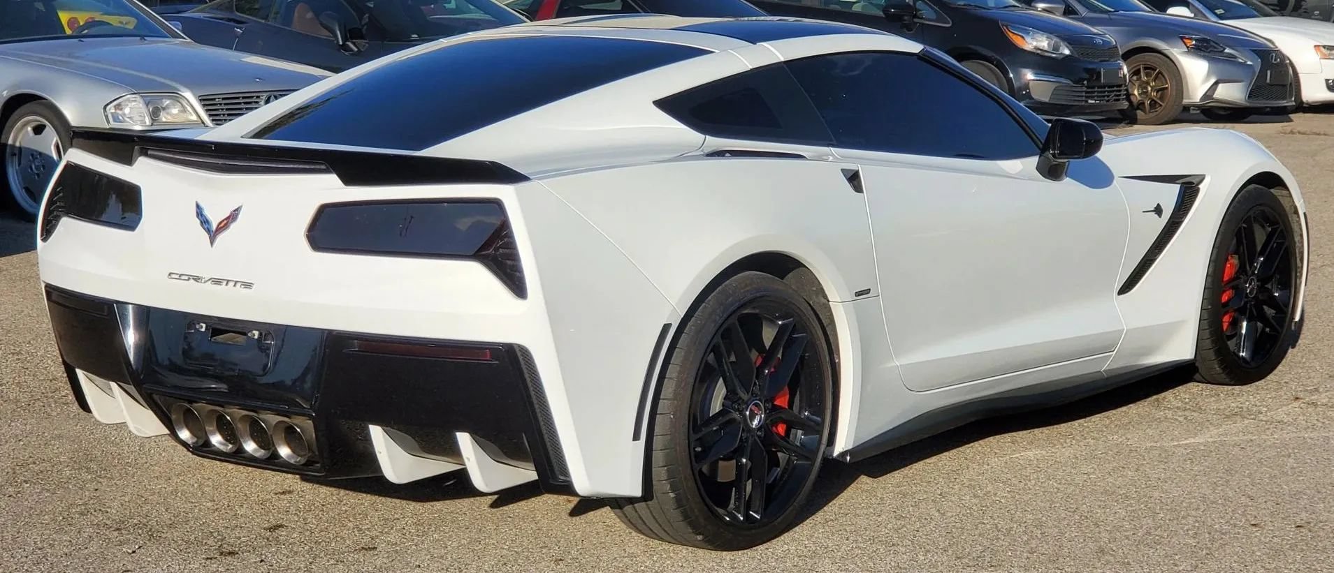 Used 2015 Chevrolet Corvette Stingray Coupe w/ 2LT Preferred Equipment Group RWD image 9
