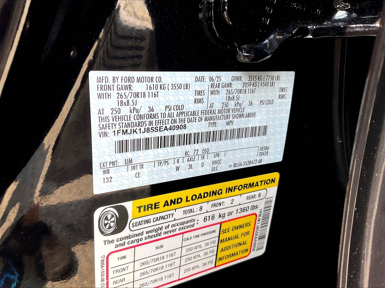 Used 2025 Ford Expedition Max Active AWD/4WD image 18