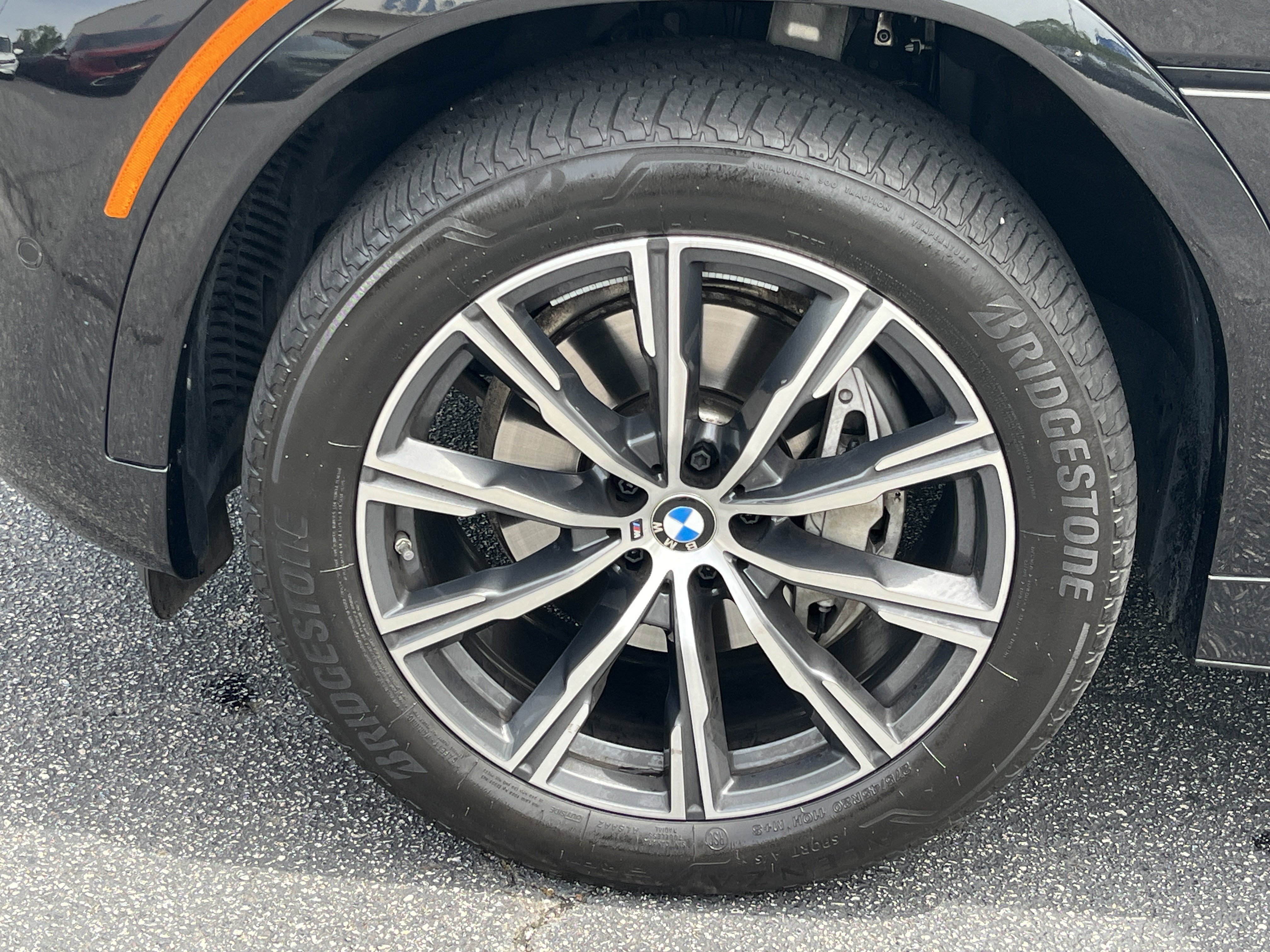 Used 2026 BMW X6 xDrive40i AWD/4WD image 33