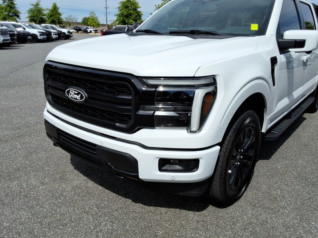 Used 2025 Ford F150 Lariat w/ Equipment Group 501A Mid AWD/4WD image 9