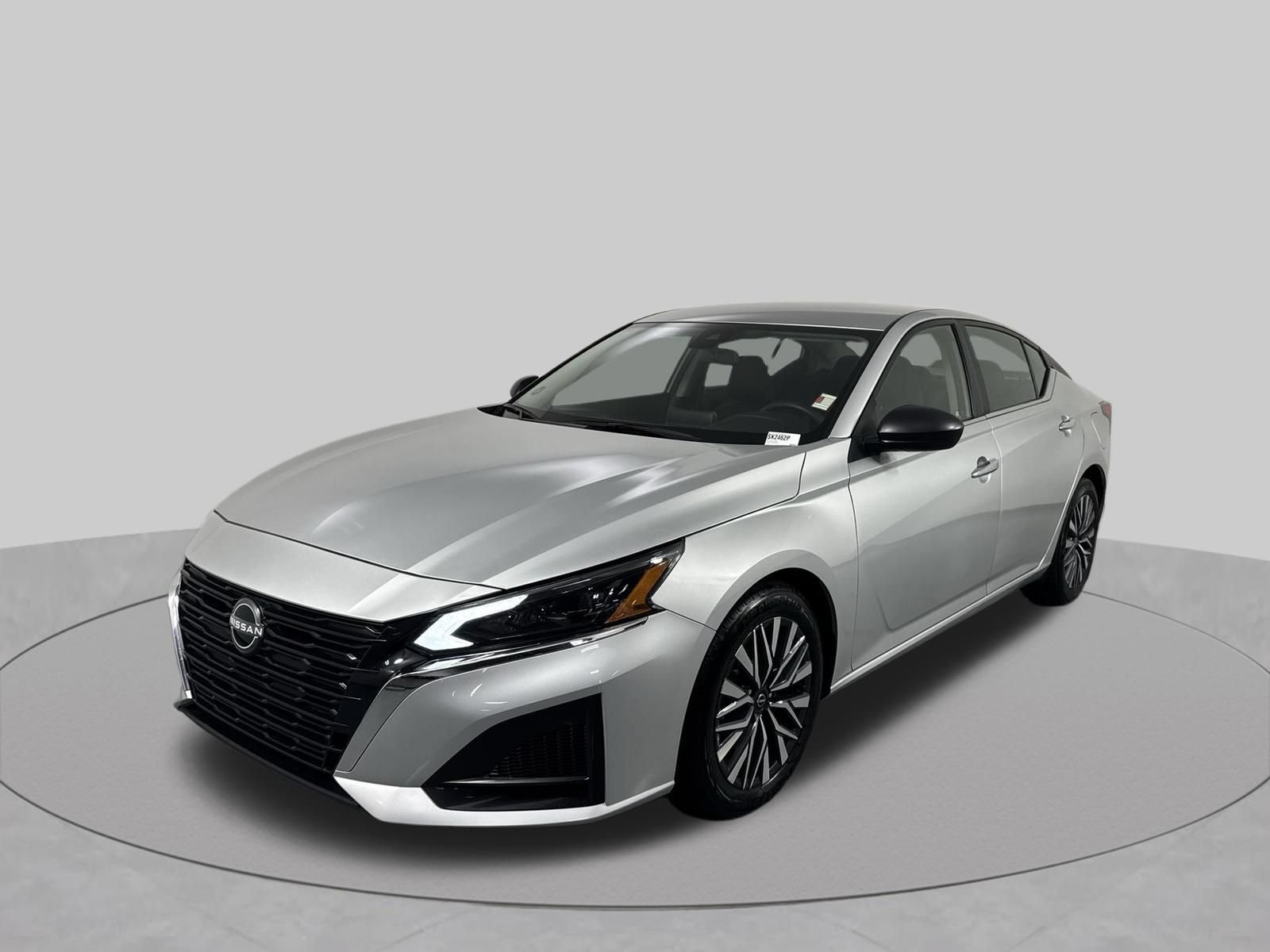 Certified 2024 Nissan Altima 2.5 SV FWD image 25