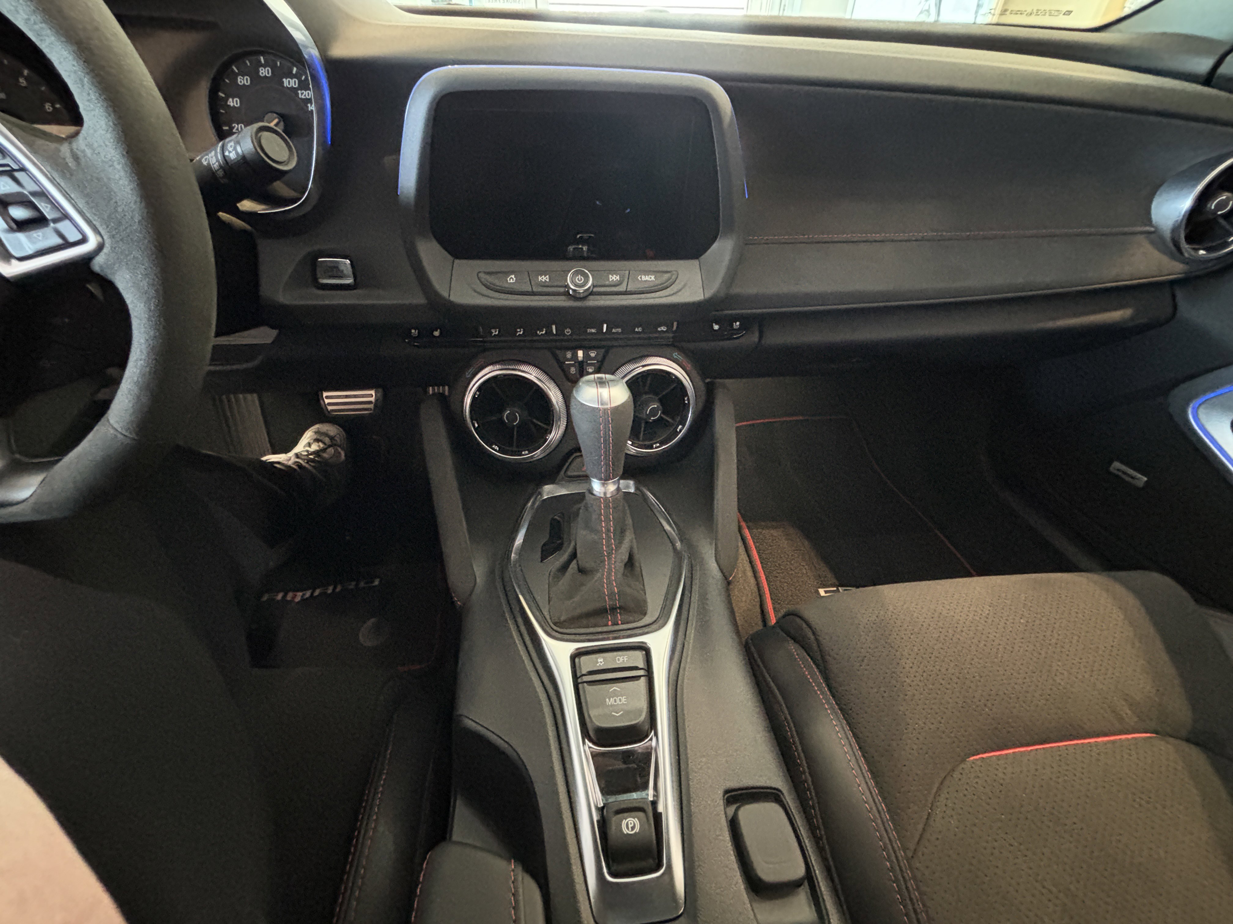 Used 2022 Chevrolet Camaro ZL1 image 17