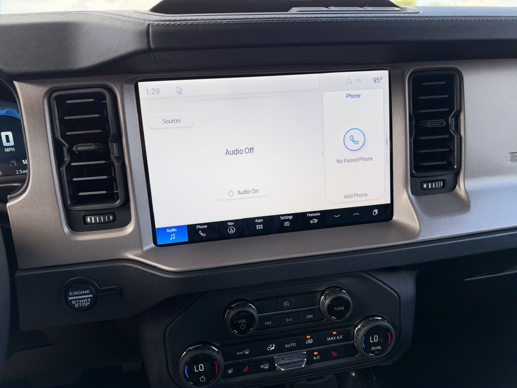 New 2026 Ford Bronco Outer Banks AWD/4WD image 10