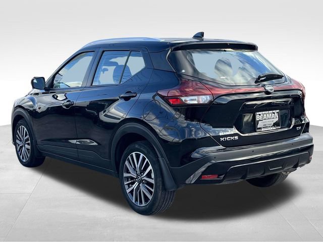 Used 2023 Nissan Kicks SV image 5