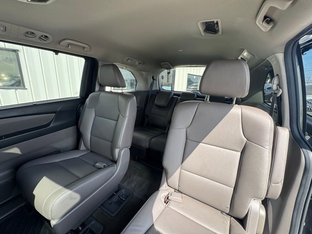 Used 2014 Honda Odyssey Touring Elite image 14
