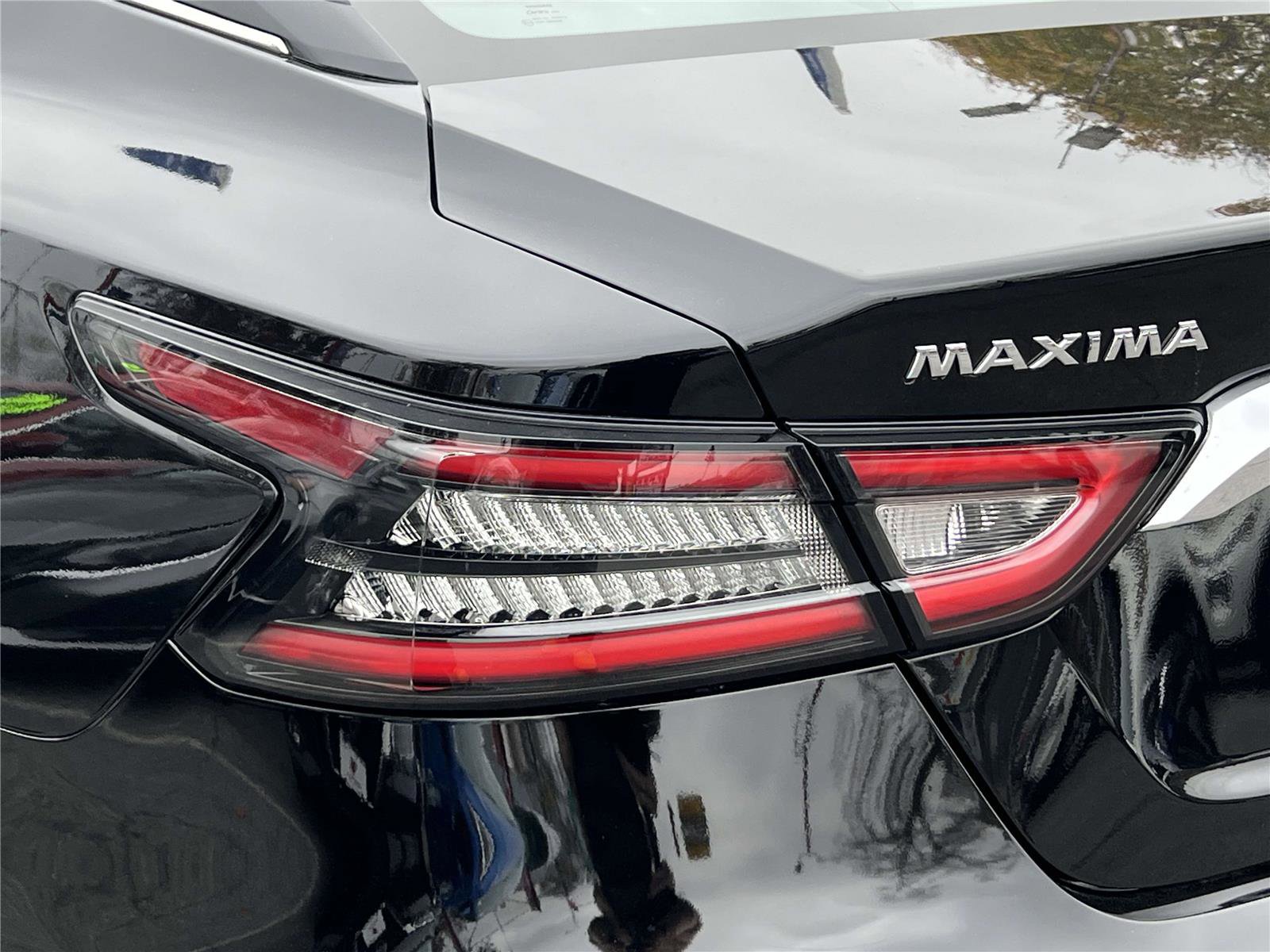 Certified 2023 Nissan Maxima Platinum w/ Sport Mat Group image 16