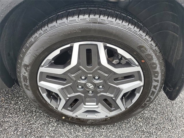 Used 2023 Hyundai Santa Fe Limited w/ Cargo Package image 7