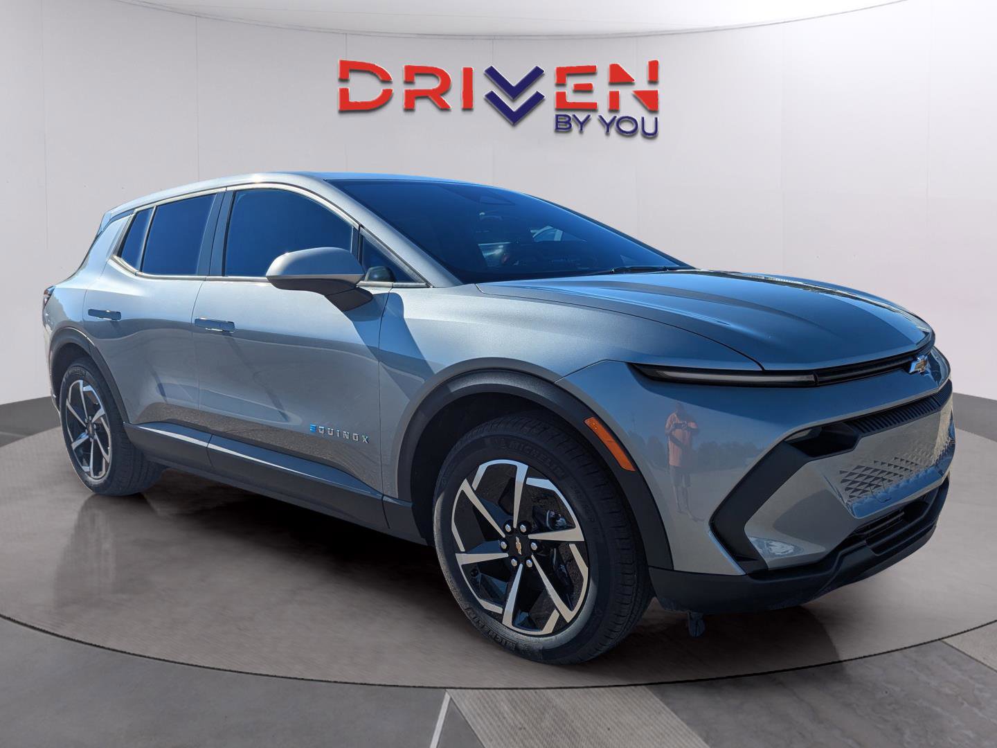 New 2026 Chevrolet Equinox EV LT w/ LPO, All-Weather Mat Package image 8