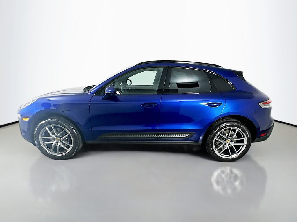 New 2025 Porsche Macan AWD/4WD video 2