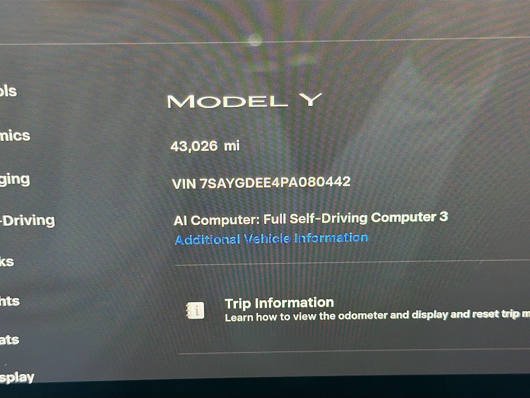 Used 2023 Tesla Model Y Long Range AWD/4WD image 38