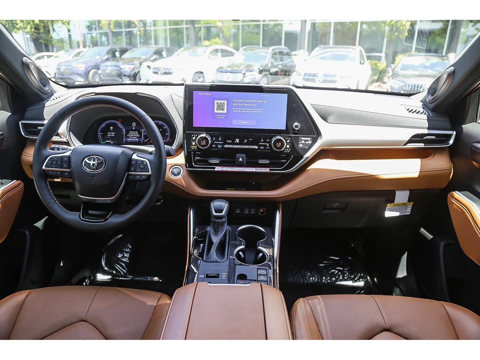 Used 2026 Toyota Highlander Platinum AWD/4WD image 10