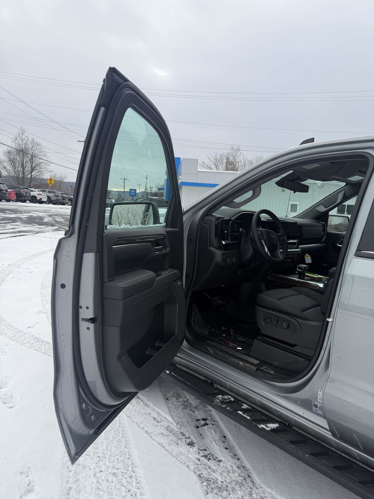 New 2026 Chevrolet Silverado 1500 LT Trail Boss w/ LT Trail Boss Premium Package image 9