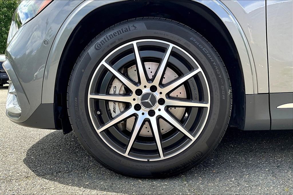 Certified 2025 Mercedes-Benz GLA 35 AMG 4MATIC image 8