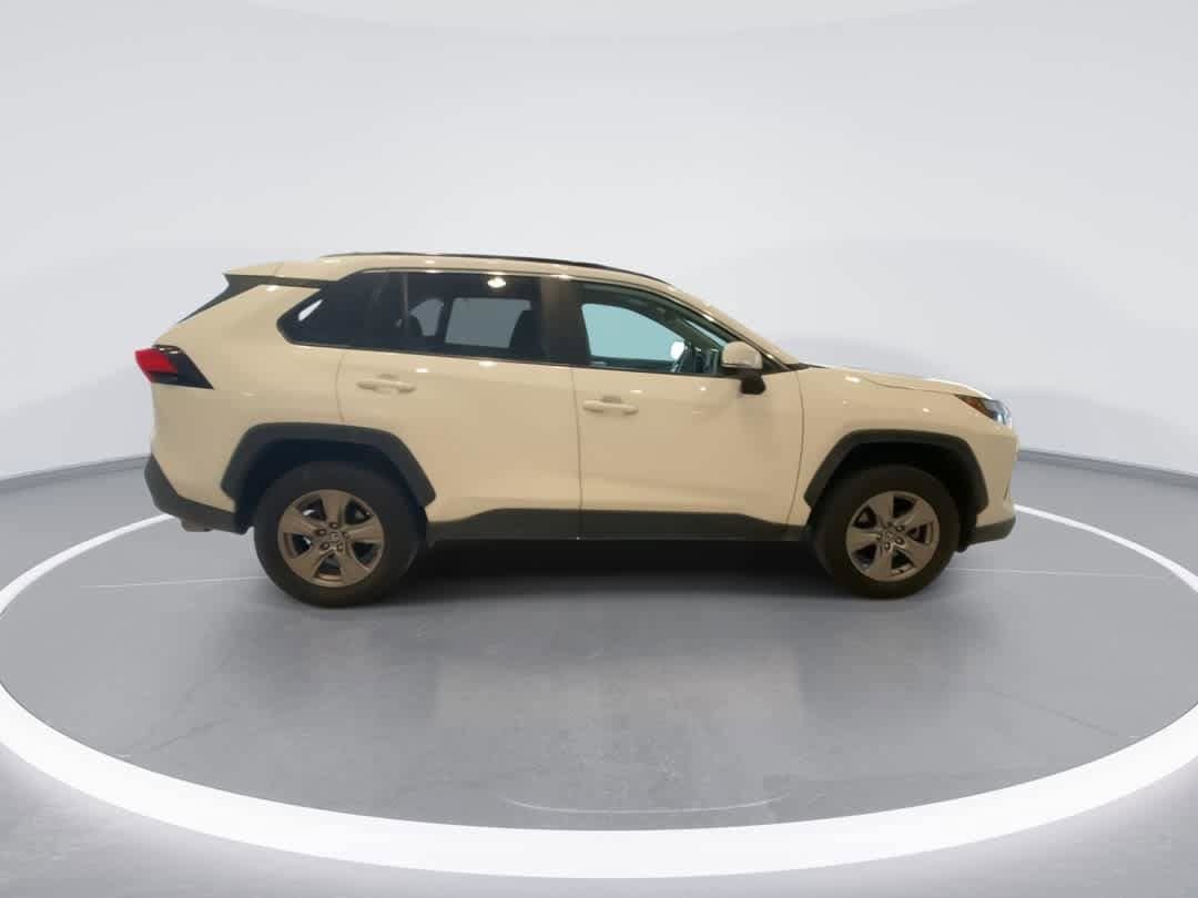 Used 2023 Toyota RAV4 XLE w/ XLE Grade Weather Package AWD/4WD image 9