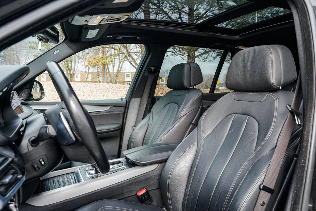 Used 2018 BMW X5 xDrive40e w/ M Sport Package image 18