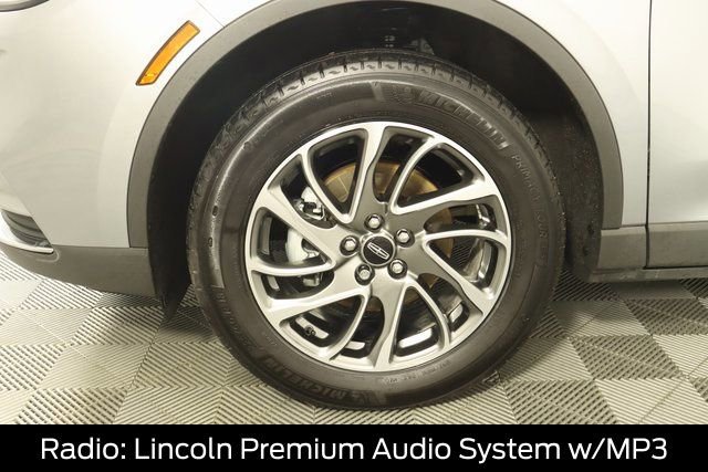 Used 2022 Lincoln Corsair AWD w/ Equipment Group 101A image 17