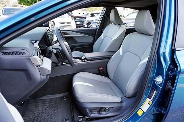 Used 2026 Toyota Camry SE w/ Multimedia Upgrade Package FWD image 14