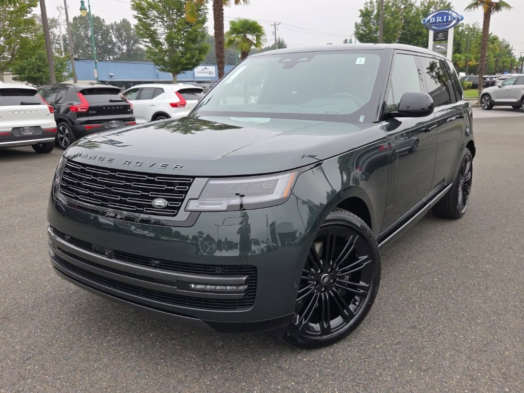 New 2025 Land Rover Range Rover Long Wheelbase SE