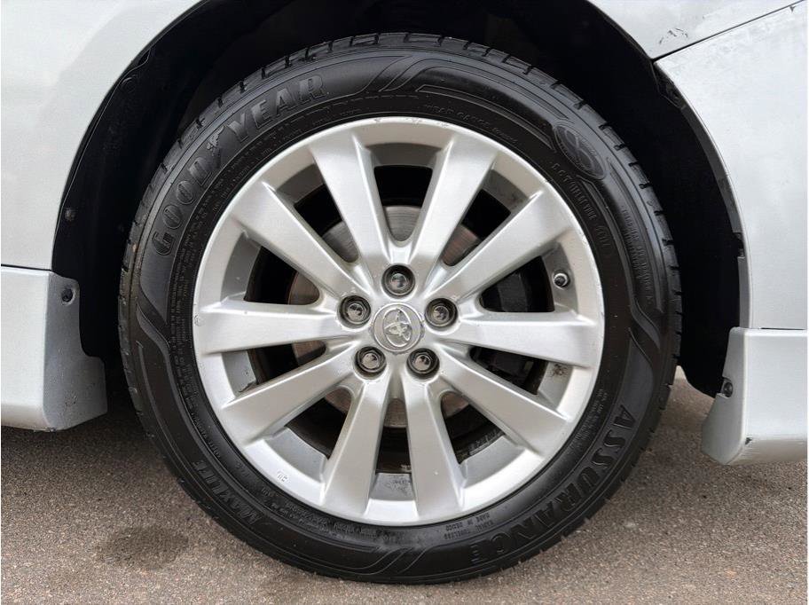 Used 2010 Toyota Corolla S FWD image 22