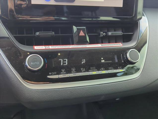 Used 2025 Toyota Corolla LE FWD image 17