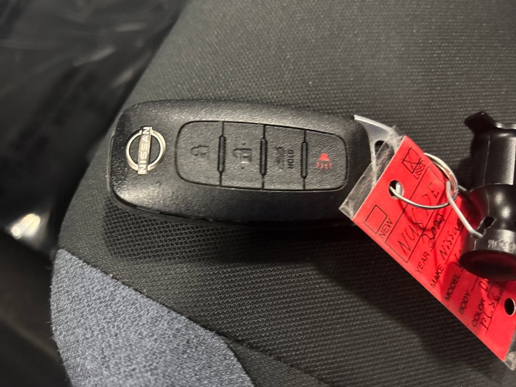 Used 2023 Nissan Versa SV image 25