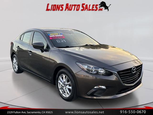 Used 2014 MAZDA MAZDA3 i Touring w/ Technology Package FWD image 3