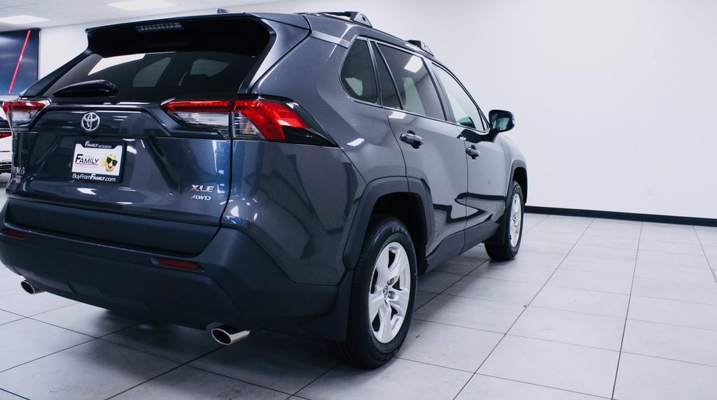 Used 2021 Toyota RAV4 XLE image 8